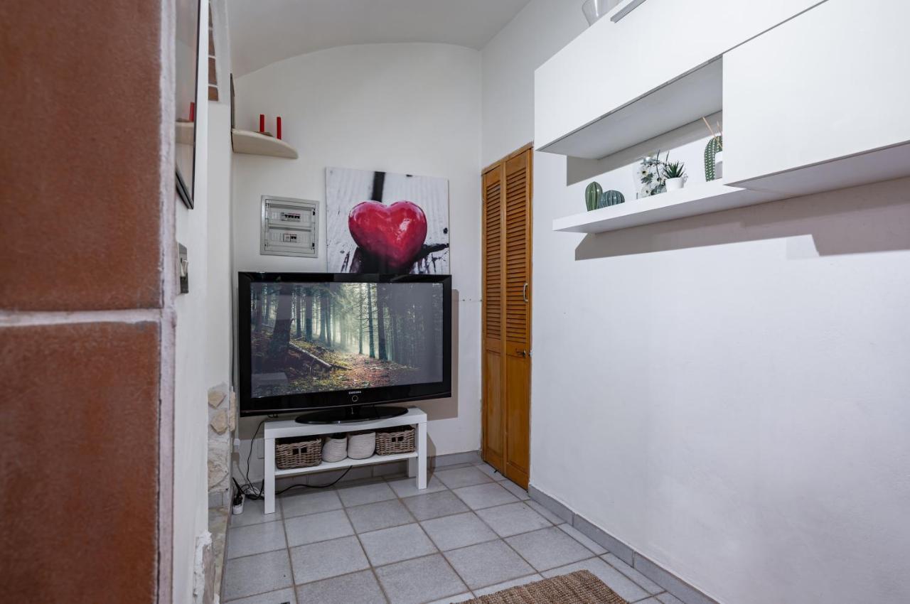 פירנצה University And San Marco Cozy Apartment מראה חיצוני תמונה
