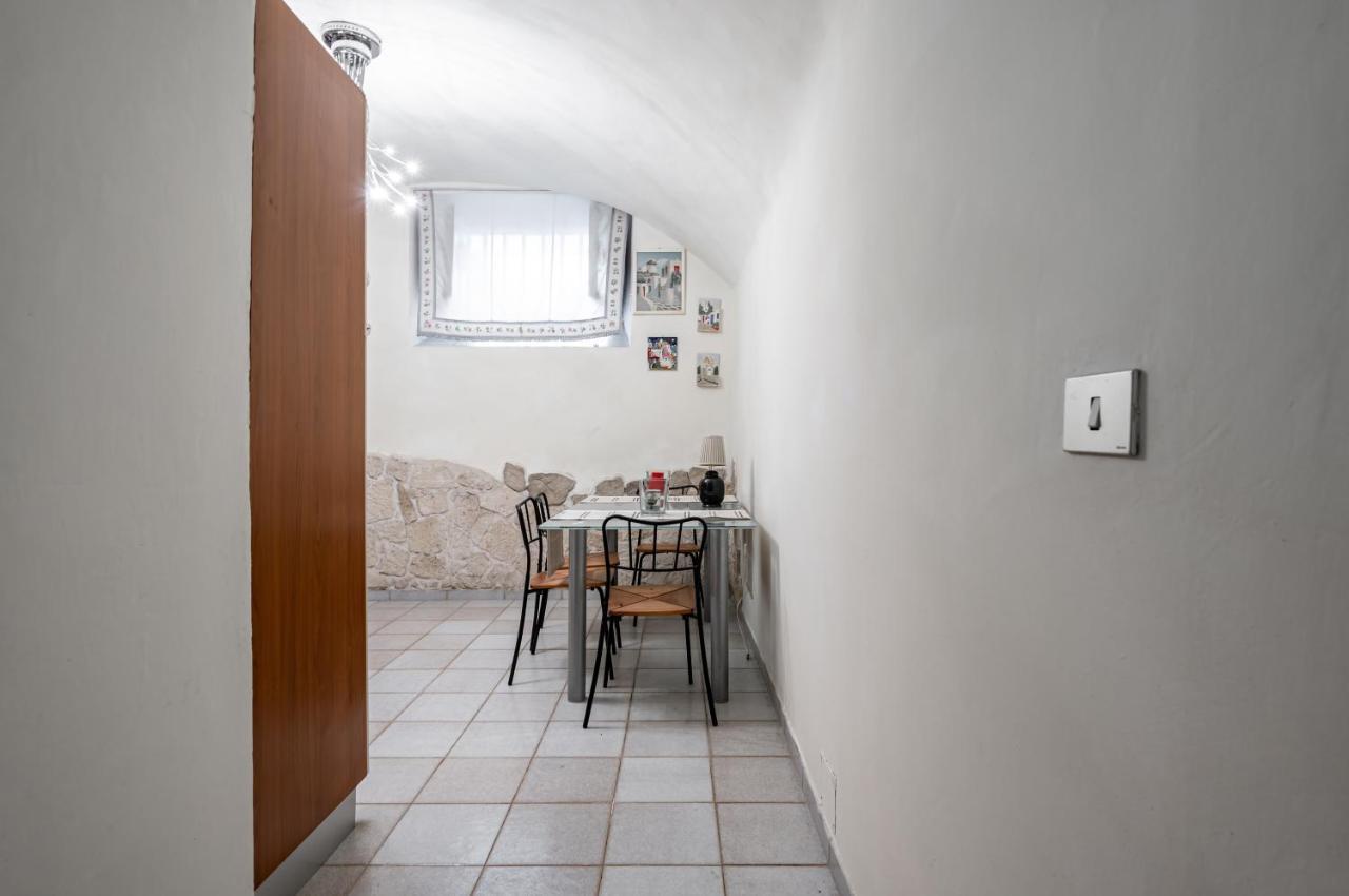 פירנצה University And San Marco Cozy Apartment מראה חיצוני תמונה